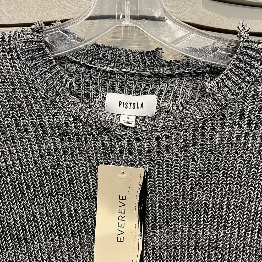 NWT Evereve Pistola Eve Distressed Sweater Size Small - Picture 5 of 6